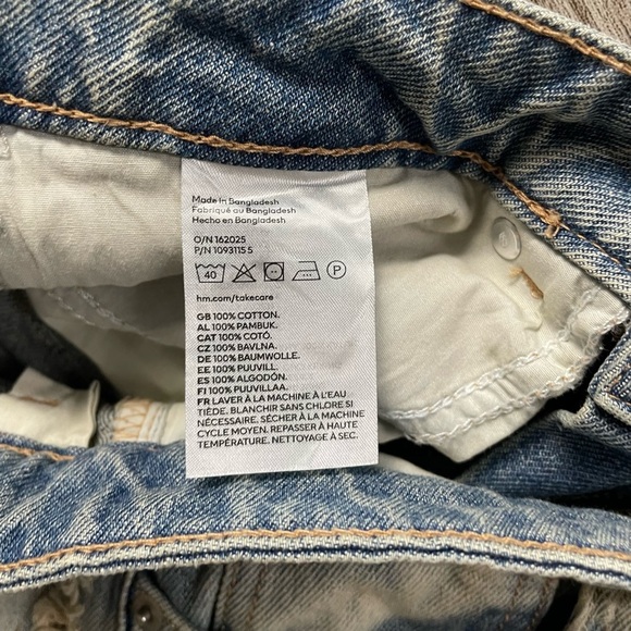 H&M‎ Wide Flare Jeans NWT - Picture 9 of 10